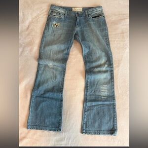 Floral embroidered low rise jeans